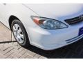 Super White - Camry LE Photo No. 10