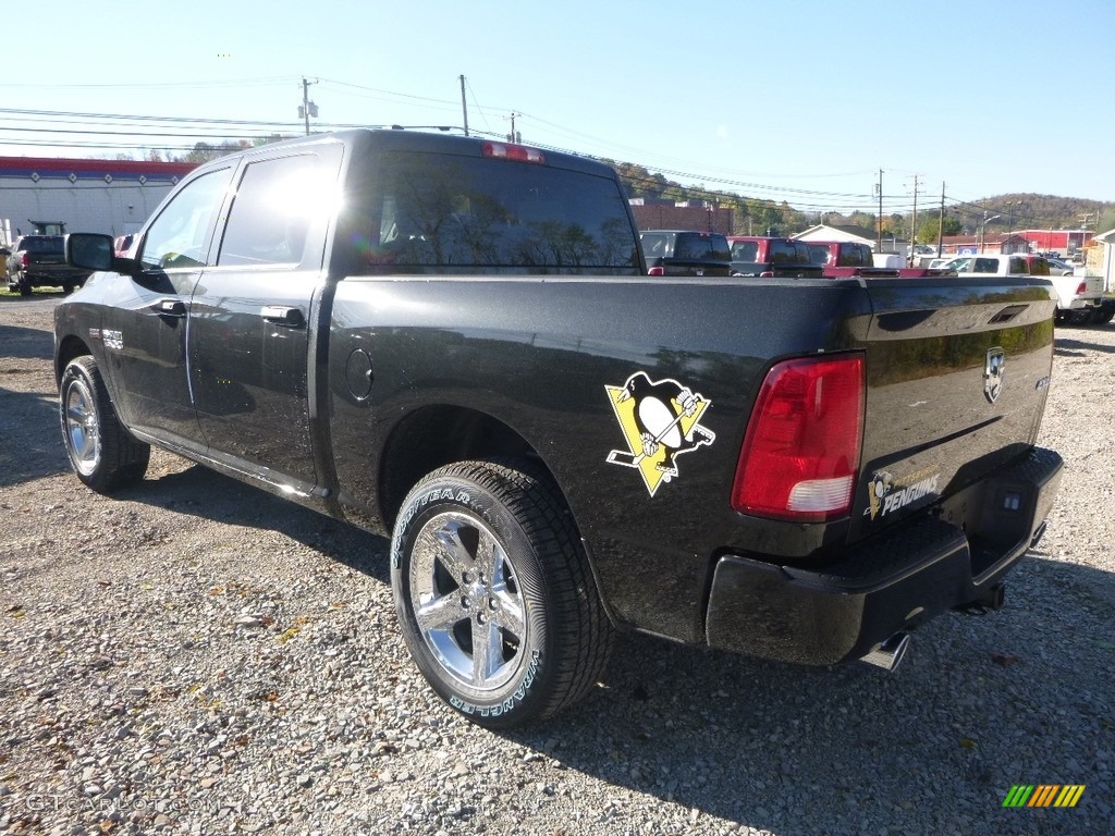 2018 1500 Express Crew Cab 4x4 - Brilliant Black Crystal Pearl / Black/Diesel Gray photo #3