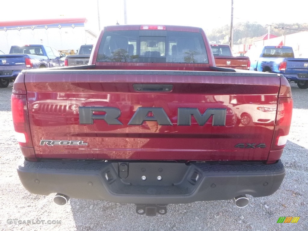 2018 1500 Rebel Crew Cab 4x4 - Delmonico Red Pearl / Black photo #4