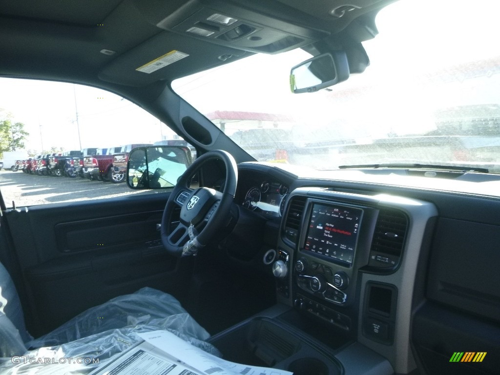 2018 1500 Rebel Crew Cab 4x4 - Delmonico Red Pearl / Black photo #10