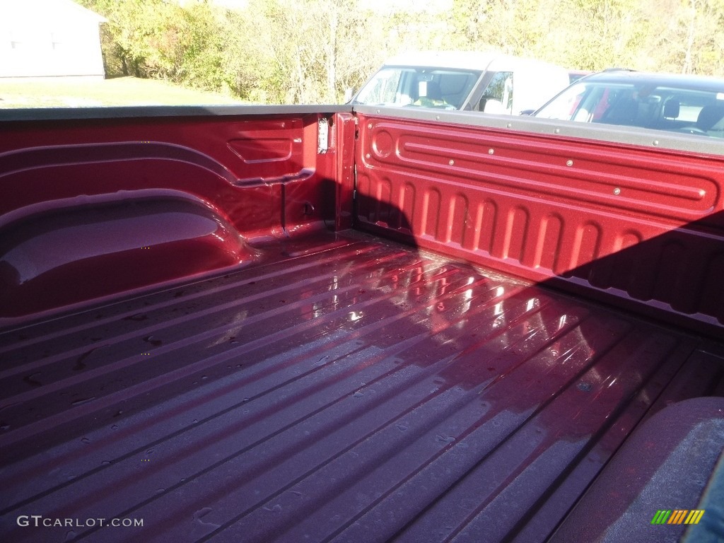 2018 1500 Rebel Crew Cab 4x4 - Delmonico Red Pearl / Black photo #12