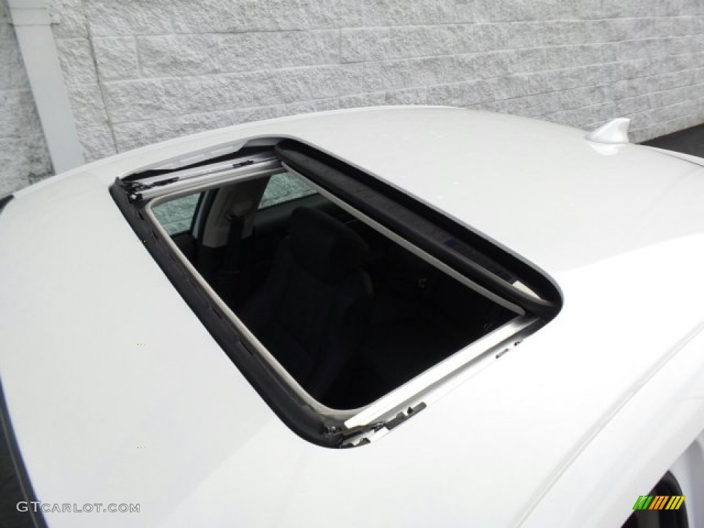 2018 Accord Touring Sedan - Platinum White Pearl / Black photo #30