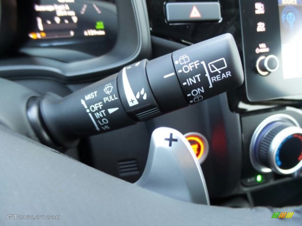 2018 Honda Fit EX-L Controls Photo #123555385