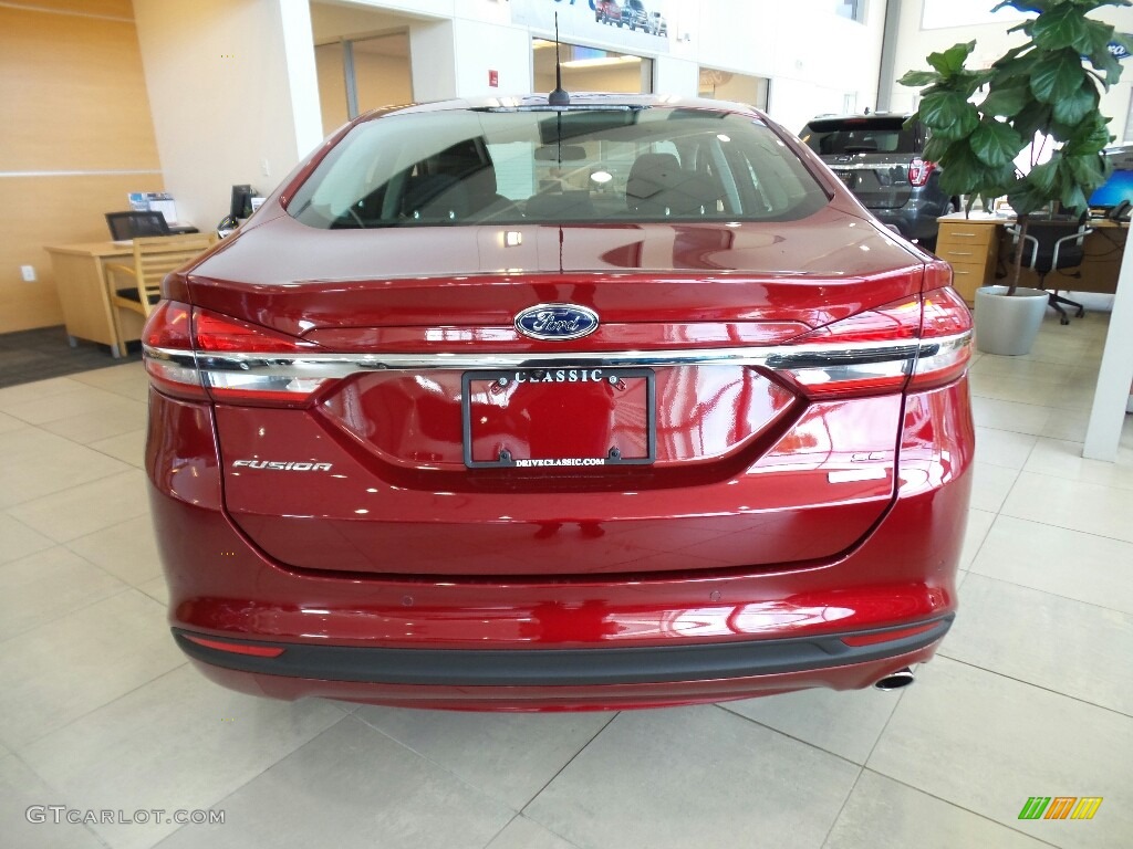 2017 Fusion SE - Ruby Red / Ebony photo #4