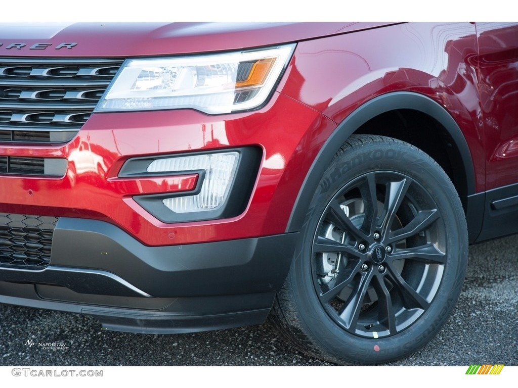 2017 Explorer XLT 4WD - Ruby Red / Sport Appearance Dark Earth Gray photo #2