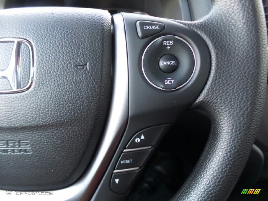 2018 Honda Ridgeline Sport AWD Controls Photo #123557974
