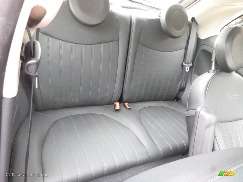 2017 Fiat 500 Lounge Rear Seat Photo #123565561