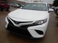 2018 Super White Toyota Camry SE  photo #1