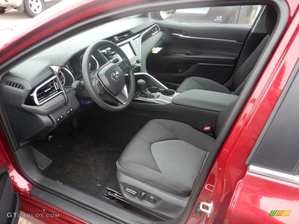 2018 Camry LE - Ruby Flare Pearl / Black photo #3