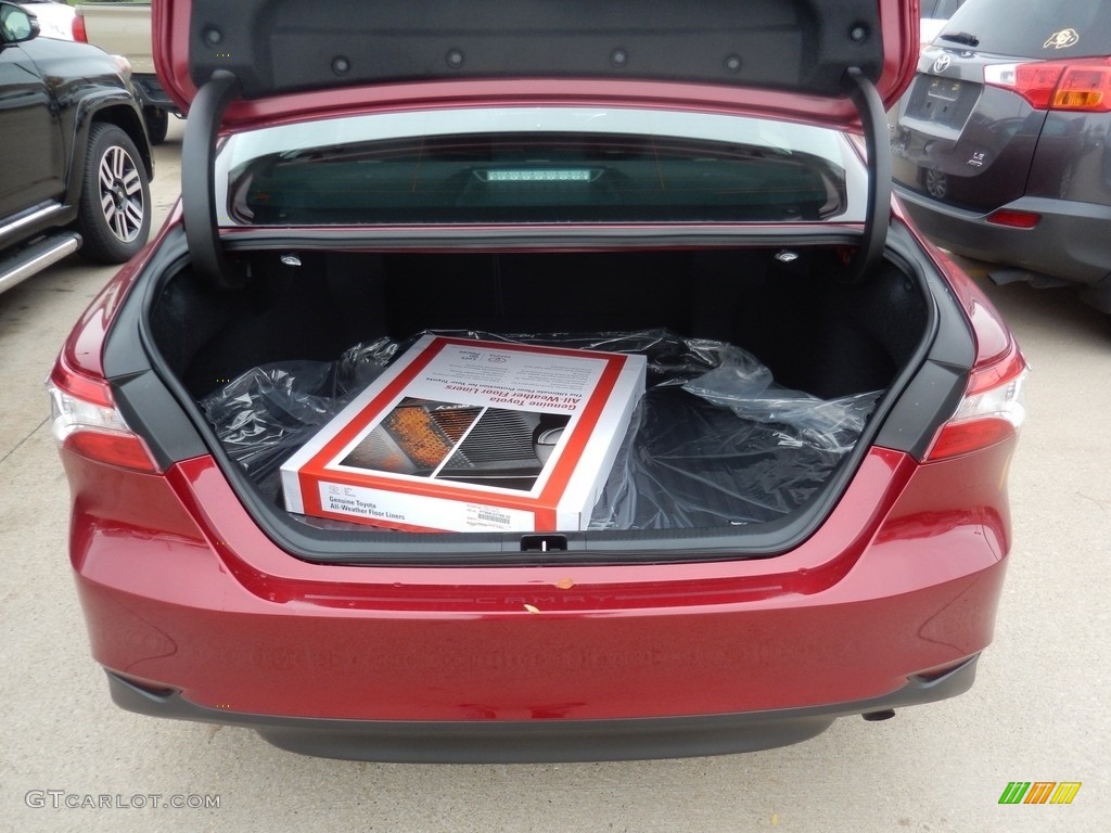 2018 Camry LE - Ruby Flare Pearl / Black photo #6