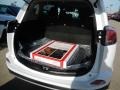 Super White - RAV4 XLE Photo No. 6