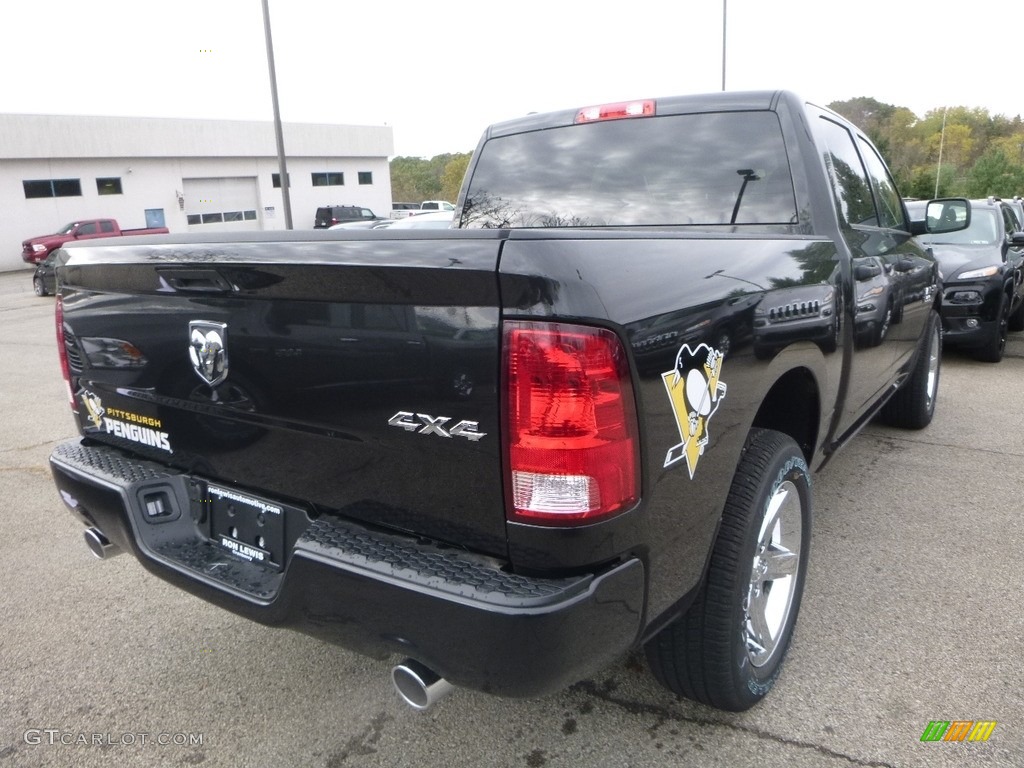 2018 1500 Express Crew Cab 4x4 - Brilliant Black Crystal Pearl / Black/Diesel Gray photo #5