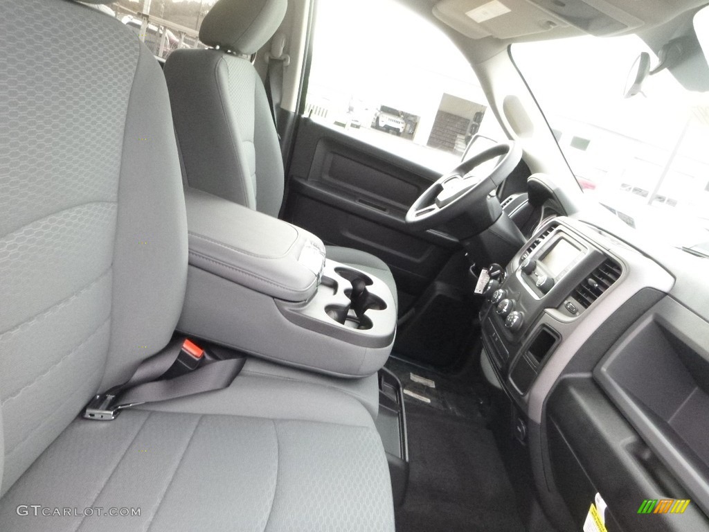 2018 1500 Express Crew Cab 4x4 - Brilliant Black Crystal Pearl / Black/Diesel Gray photo #10
