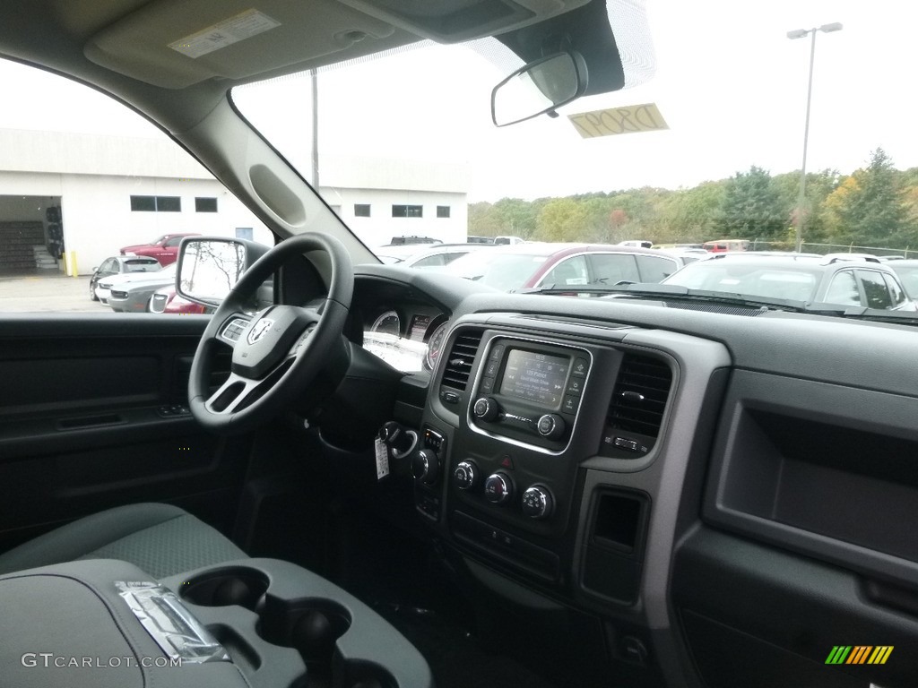 2018 1500 Express Crew Cab 4x4 - Brilliant Black Crystal Pearl / Black/Diesel Gray photo #11
