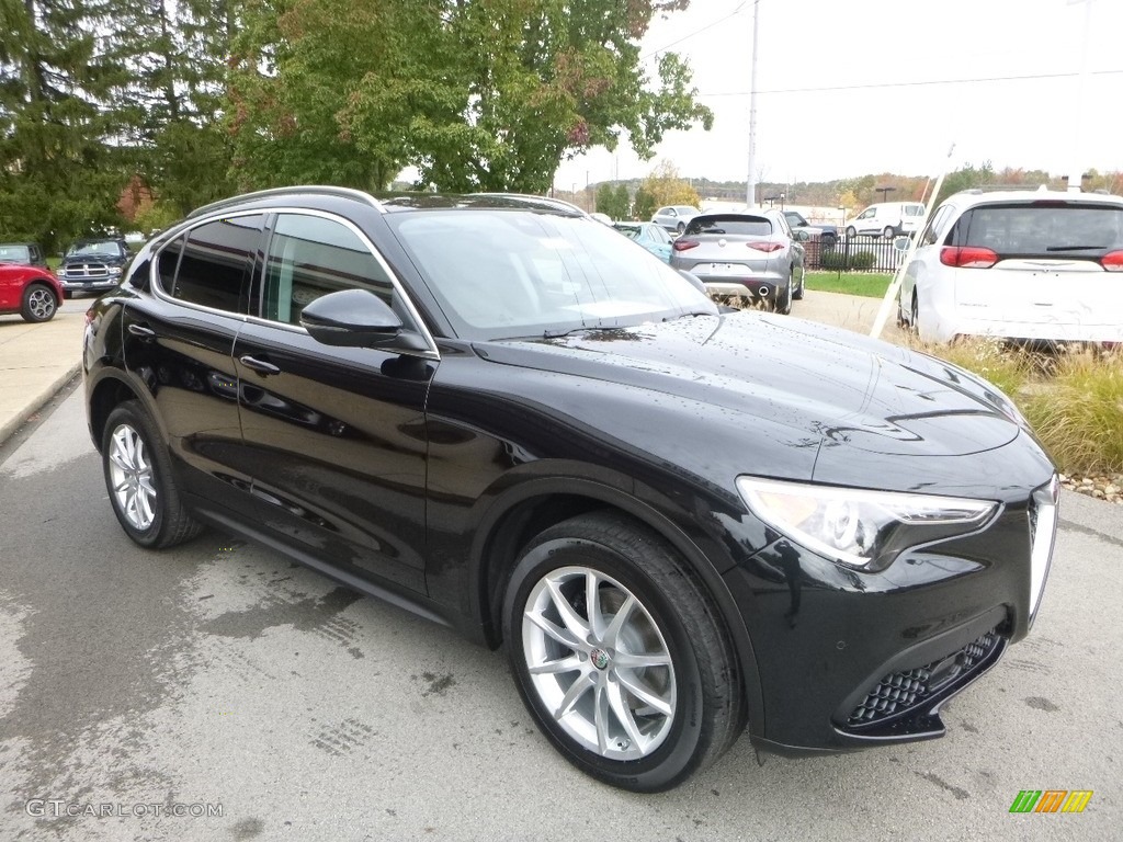 Vulcano (Volcano) Black Metallic 2018 Alfa Romeo Stelvio Ti AWD Exterior Photo #123575224