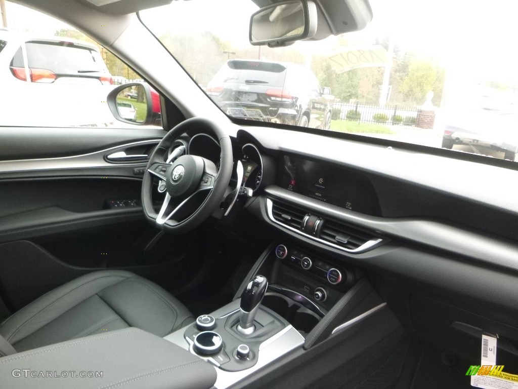 2018 Alfa Romeo Stelvio Sport AWD Black/Black Dashboard Photo #123576808