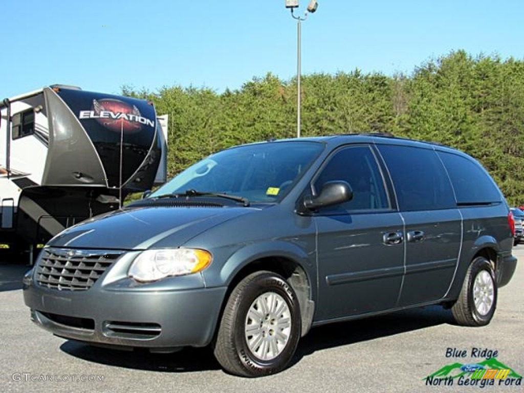 2007 Town & Country LX - Marine Blue Pearl / Medium Slate Gray photo #1