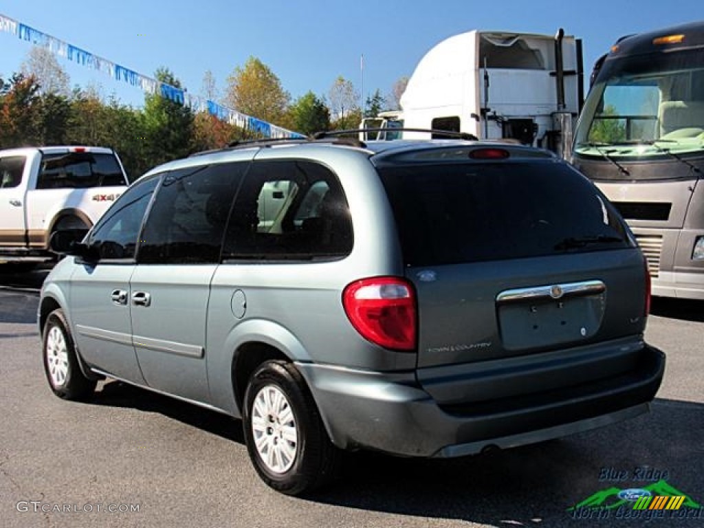 2007 Town & Country LX - Marine Blue Pearl / Medium Slate Gray photo #3