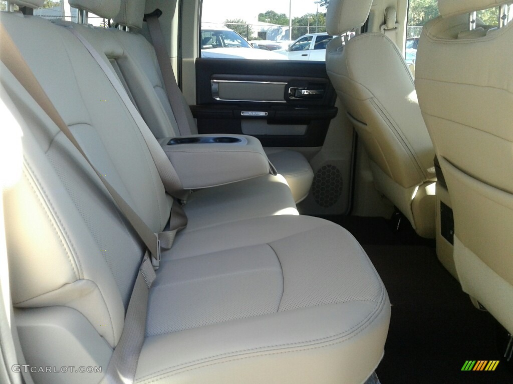2018 1500 Laramie Crew Cab - Brilliant Black Crystal Pearl / Canyon Brown/Light Frost Beige photo #11