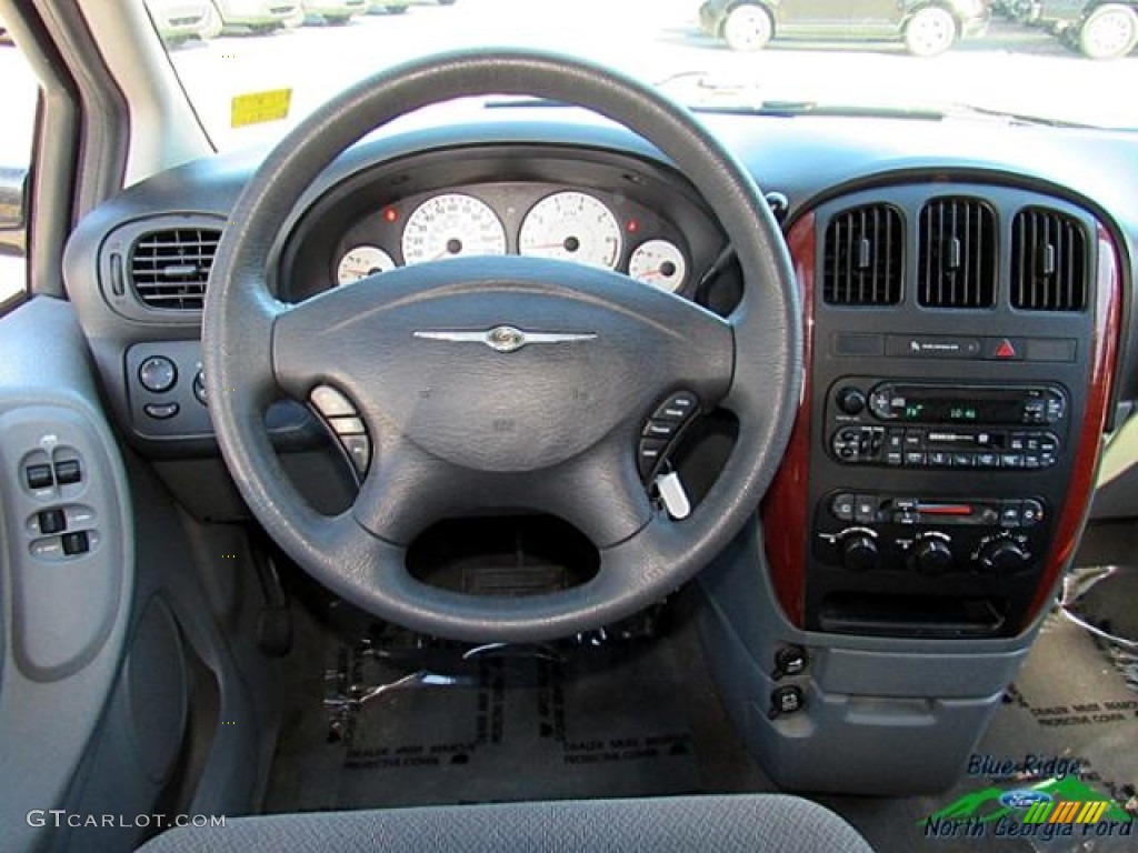 2007 Town & Country LX - Marine Blue Pearl / Medium Slate Gray photo #17