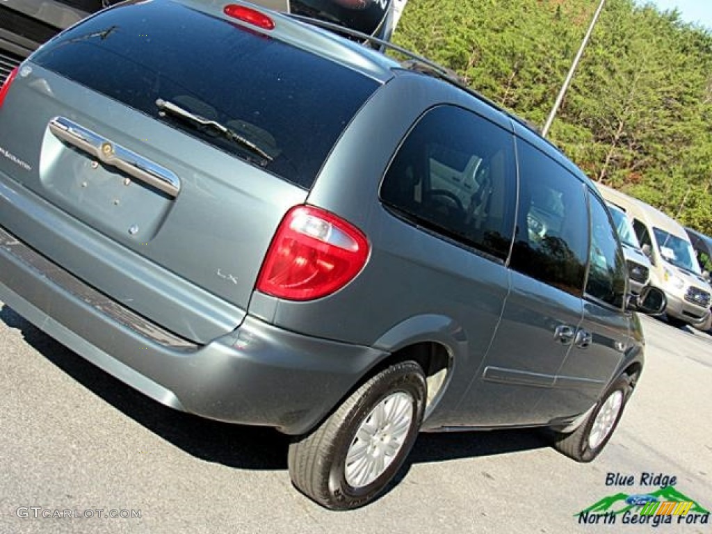 2007 Town & Country LX - Marine Blue Pearl / Medium Slate Gray photo #25