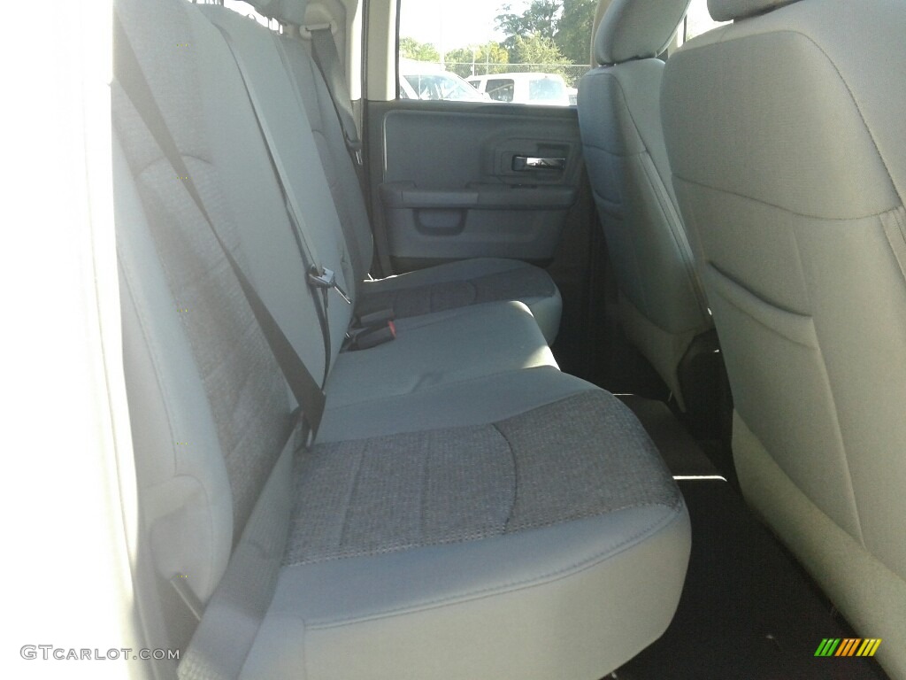 2018 1500 Big Horn Crew Cab - Bright White / Black/Diesel Gray photo #11