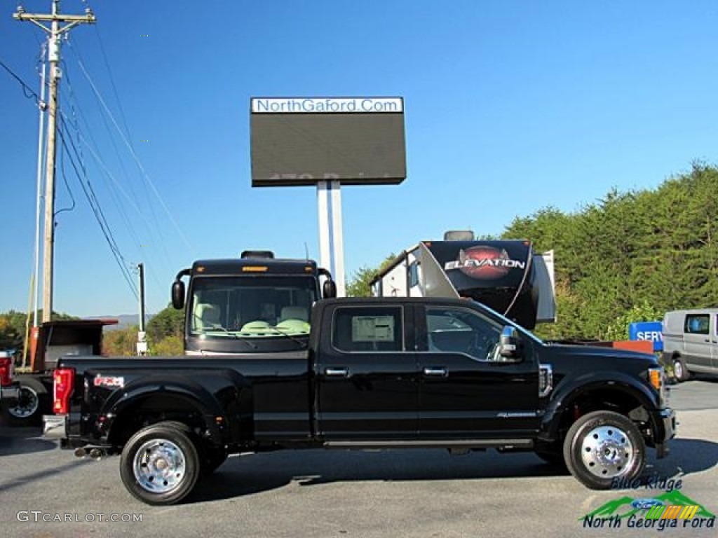 2017 F450 Super Duty King Ranch Crew Cab 4x4 - Shadow Black / King Ranch Java photo #6