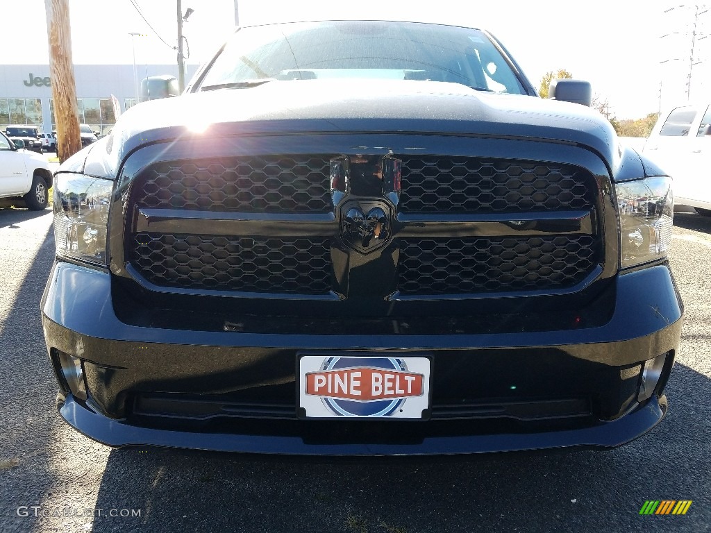 2018 1500 Express Quad Cab 4x4 - Brilliant Black Crystal Pearl / Black/Diesel Gray photo #2