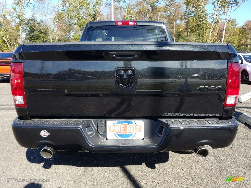 2018 1500 Express Quad Cab 4x4 - Brilliant Black Crystal Pearl / Black/Diesel Gray photo #5