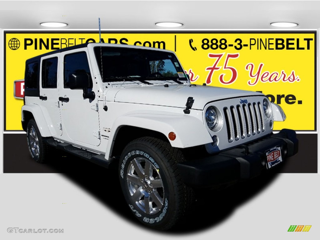 2018 Wrangler Unlimited Sahara 4x4 - Bright White / Black photo #1