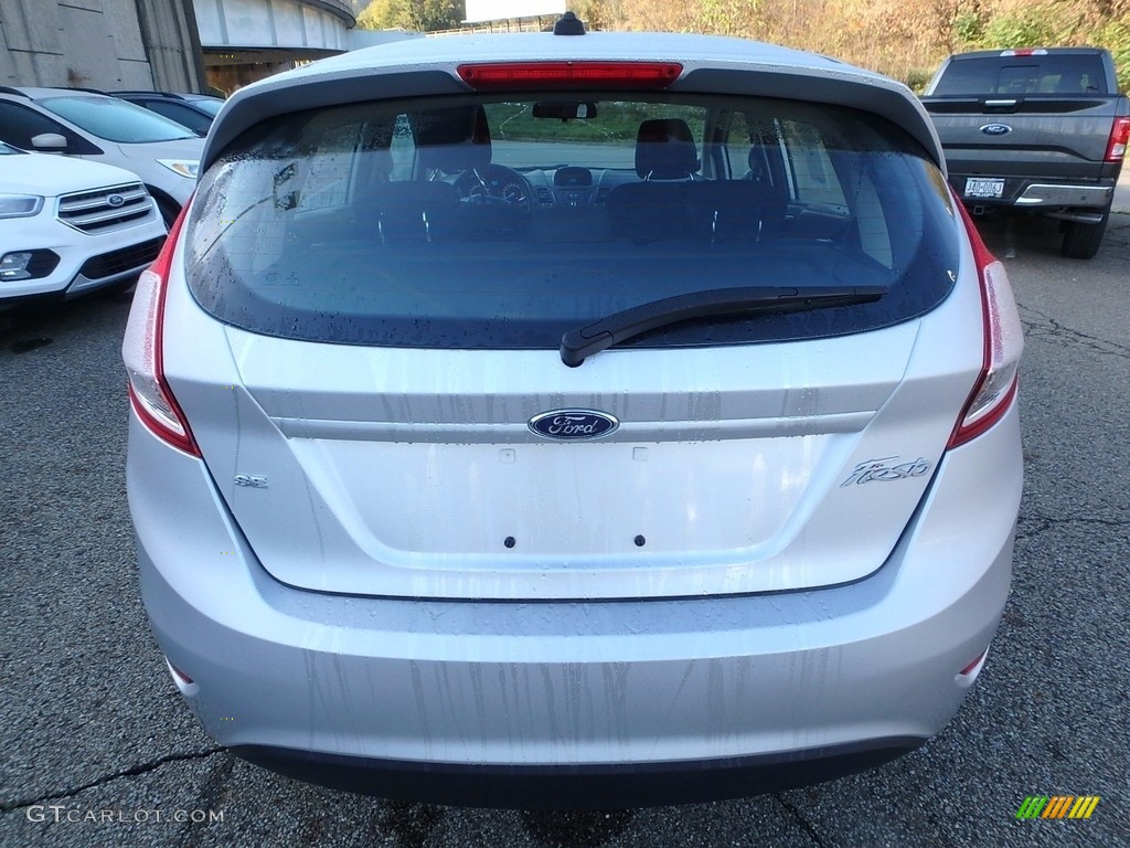 2017 Fiesta SE Hatchback - Ingot Silver / Charcoal Black photo #3