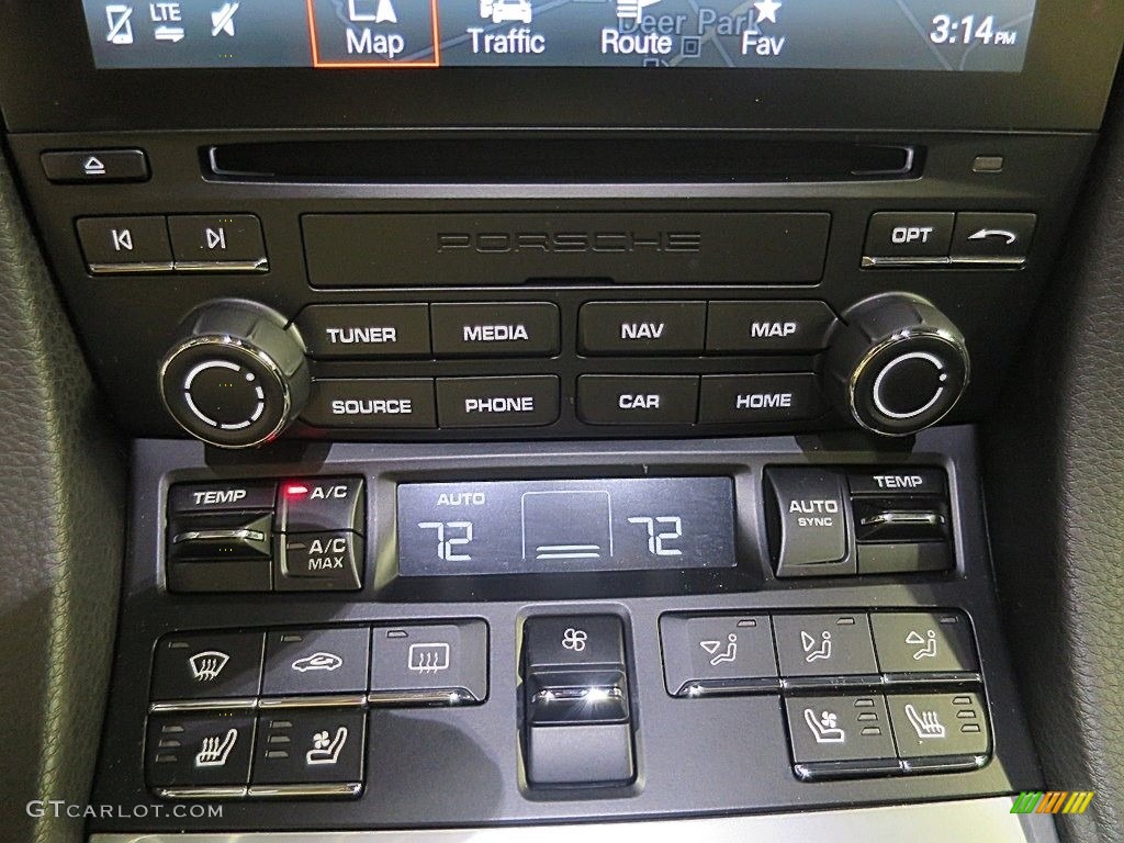 2017 Porsche 911 Carrera 4S Coupe Controls Photo #123588112