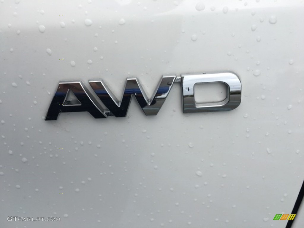 2012 Sportage LX AWD - Clear White / Black photo #4