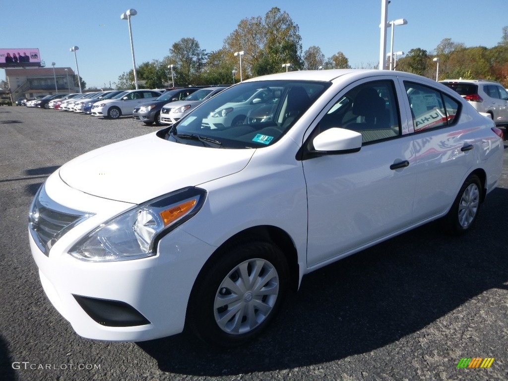Fresh Powder White 2018 Nissan Versa S Exterior Photo #123589906