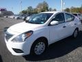 Front 3/4 View of 2018 Versa S