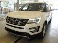 2017 White Platinum Ford Explorer Limited 4WD  photo #4