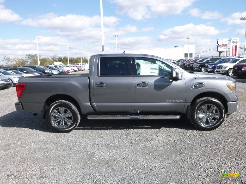 2017 Titan SL Crew Cab 4x4 - Gun Metallic / Black photo #3