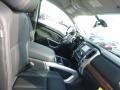 2017 Gun Metallic Nissan Titan SL Crew Cab 4x4  photo #10