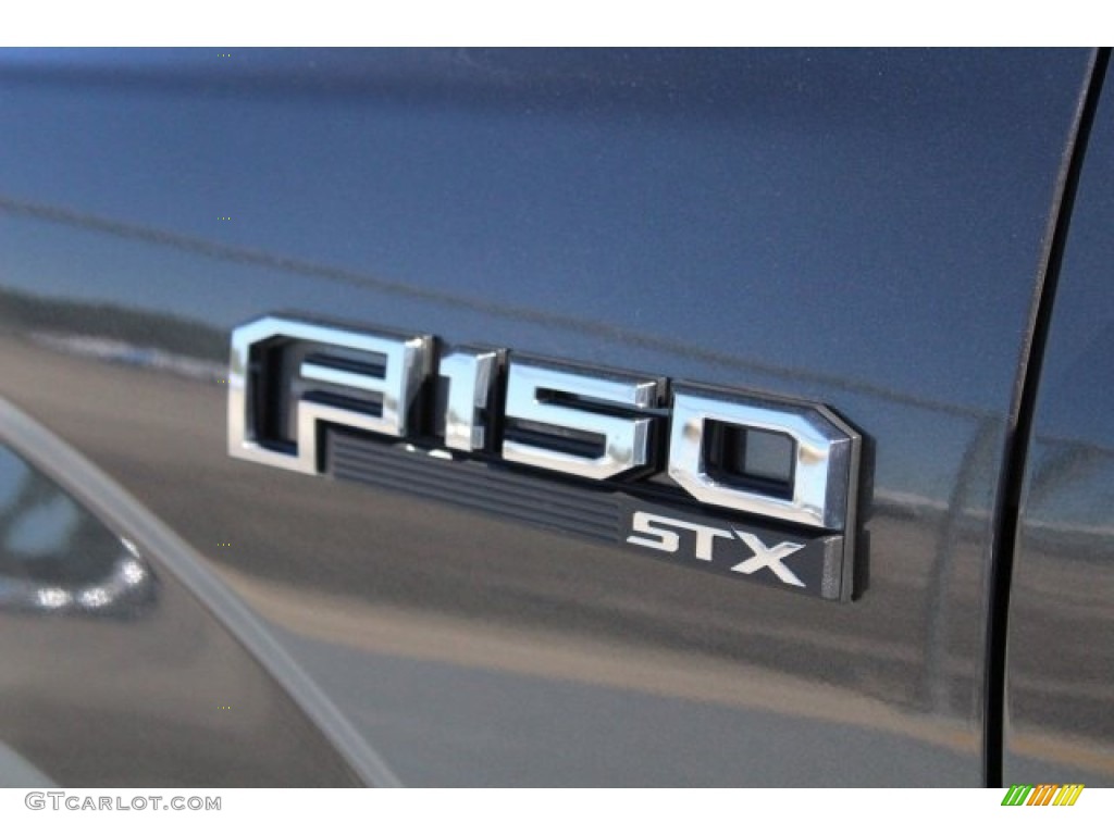 2018 Ford F150 STX SuperCrew Marks and Logos Photos