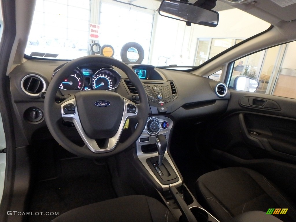 2017 Fiesta SE Hatchback - Bohai Bay Mint / Charcoal Black photo #8