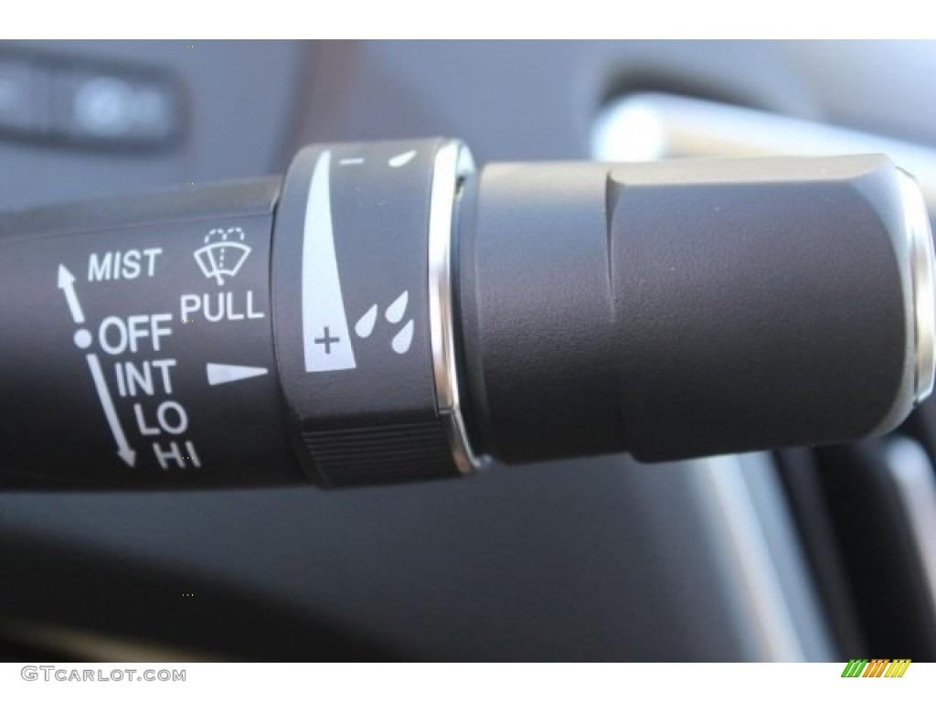 2015 TLX 2.4 - Basque Red Pearl II / Parchment photo #40