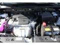 Super White - RAV4 XLE Photo No. 25