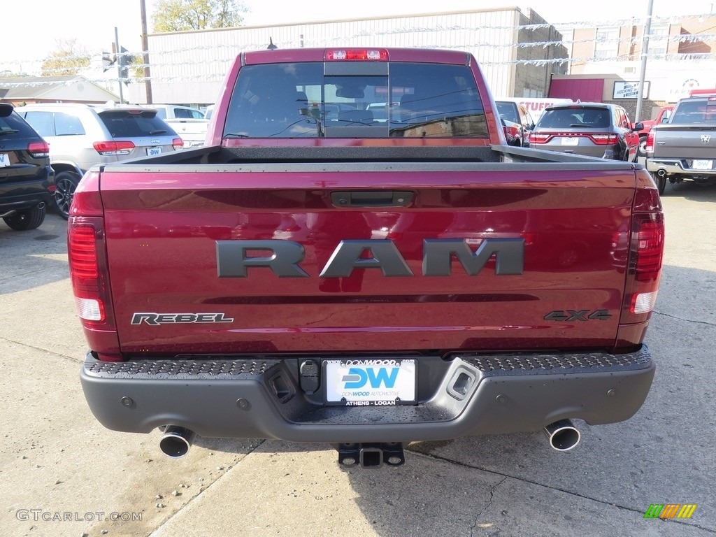 2018 1500 Rebel Crew Cab 4x4 - Delmonico Red Pearl / Black photo #6