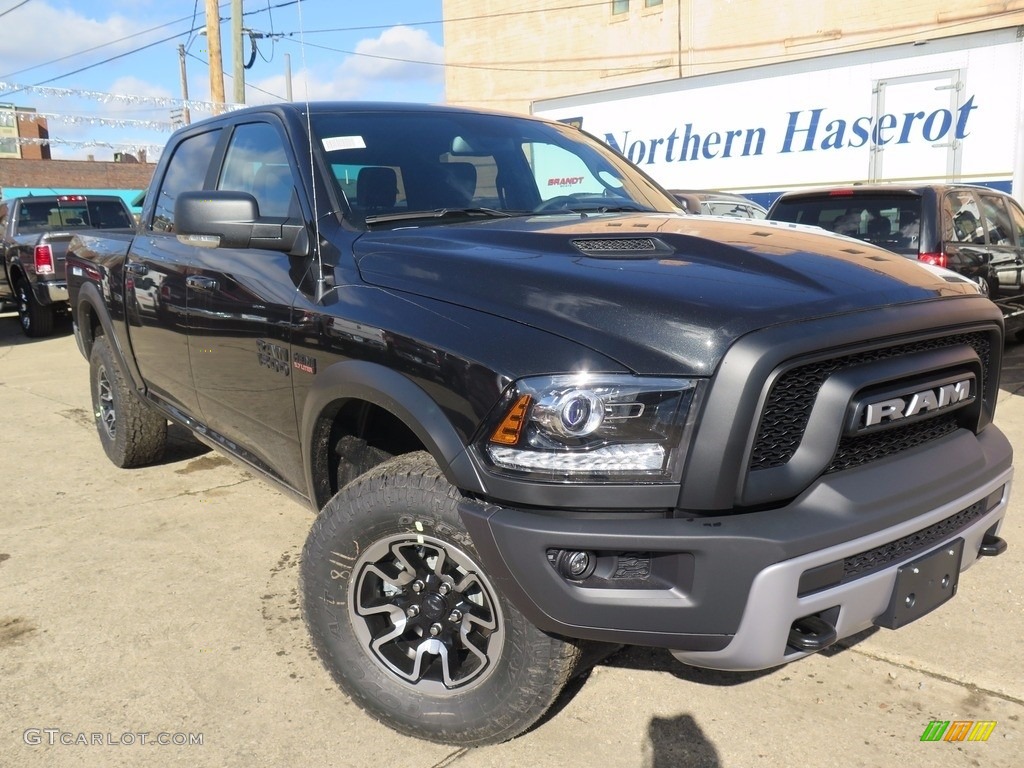 2018 1500 Rebel Crew Cab 4x4 - Brilliant Black Crystal Pearl / Black photo #1