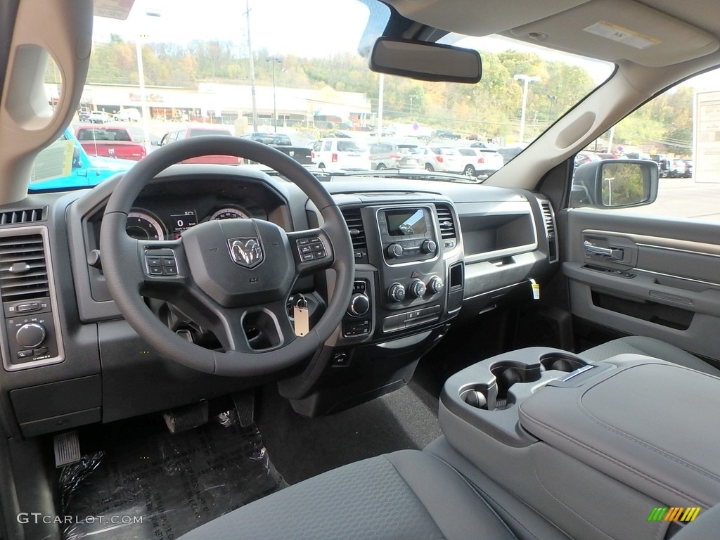 2018 1500 Tradesman Regular Cab 4x4 - Brilliant Black Crystal Pearl / Black/Diesel Gray photo #12