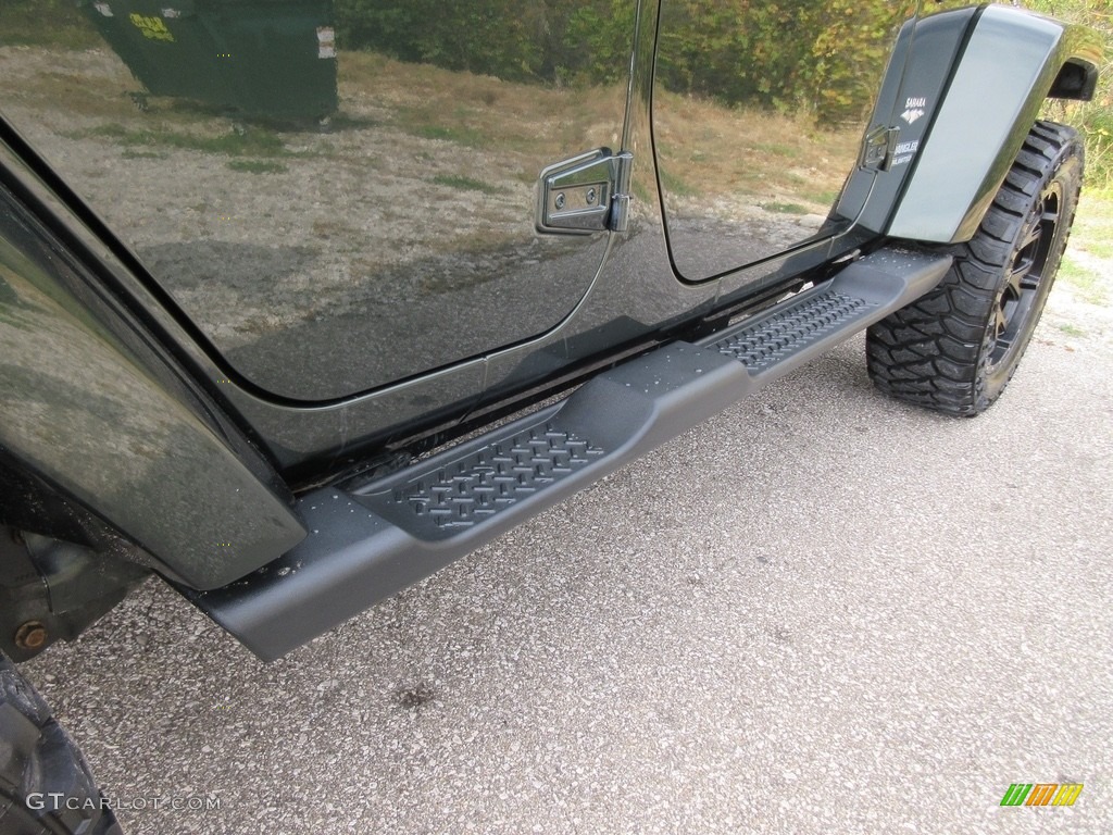 2010 Wrangler Unlimited Sahara 4x4 - Natural Green Pearl / Dark Slate Gray/Medium Slate Gray photo #11