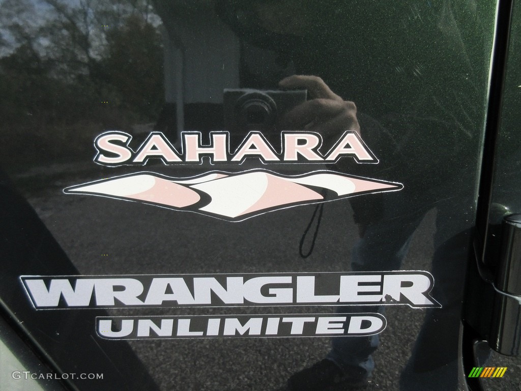 2010 Wrangler Unlimited Sahara 4x4 - Natural Green Pearl / Dark Slate Gray/Medium Slate Gray photo #15