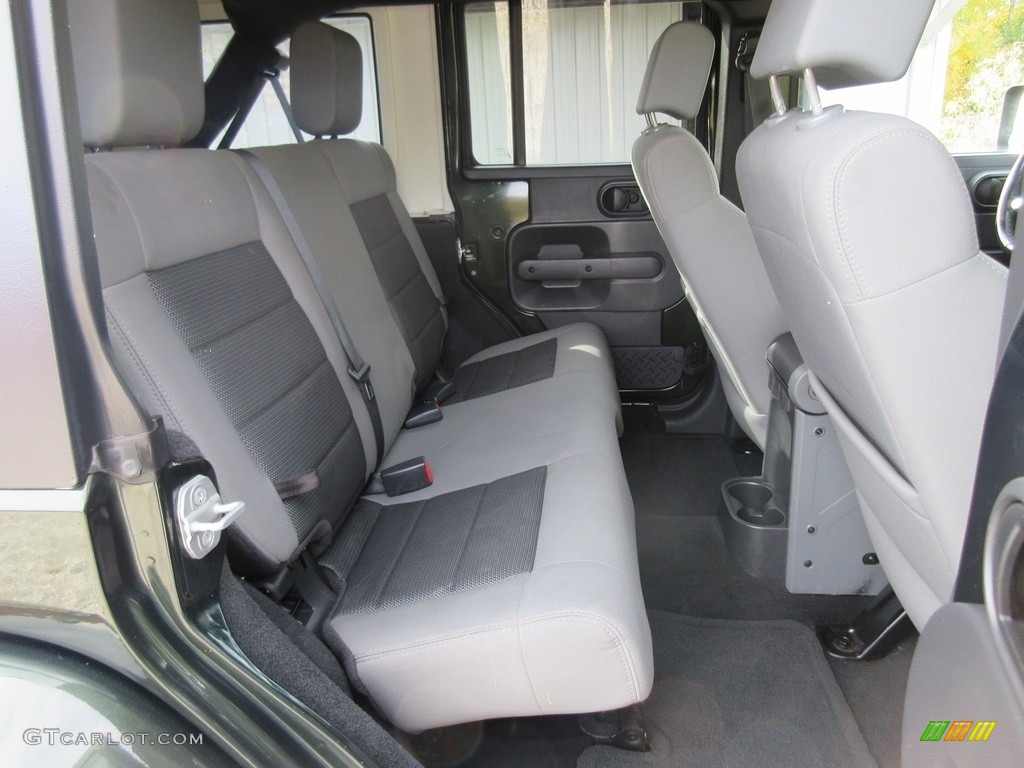 2010 Wrangler Unlimited Sahara 4x4 - Natural Green Pearl / Dark Slate Gray/Medium Slate Gray photo #18