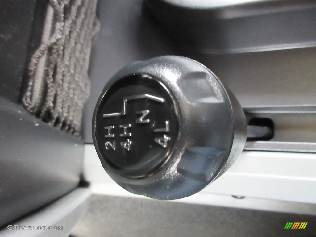 2010 Wrangler Unlimited Sahara 4x4 - Natural Green Pearl / Dark Slate Gray/Medium Slate Gray photo #32