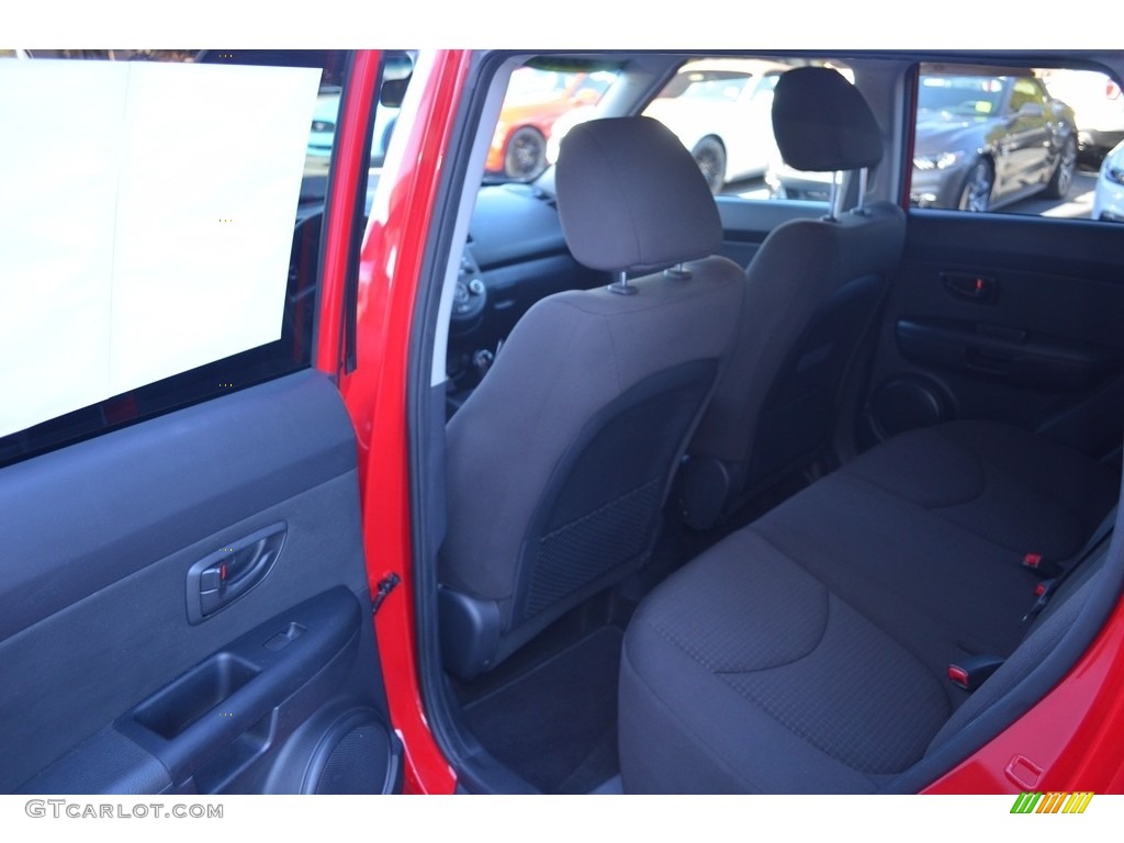 2013 Soul 1.6 - Molten Red / Black Cloth photo #11